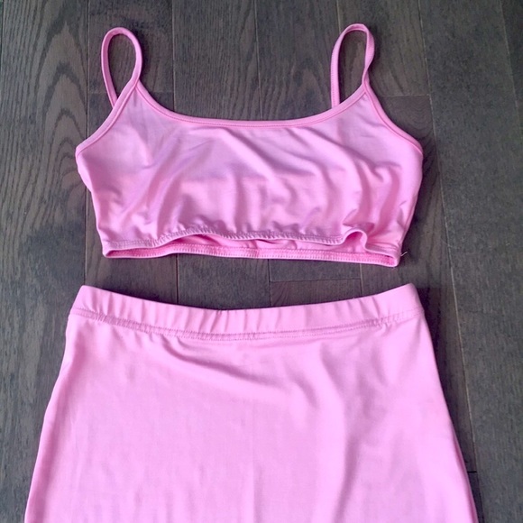No Manners Skirt Set - Pink, Stretchy, & Comfortable! - Picture 4 of 10